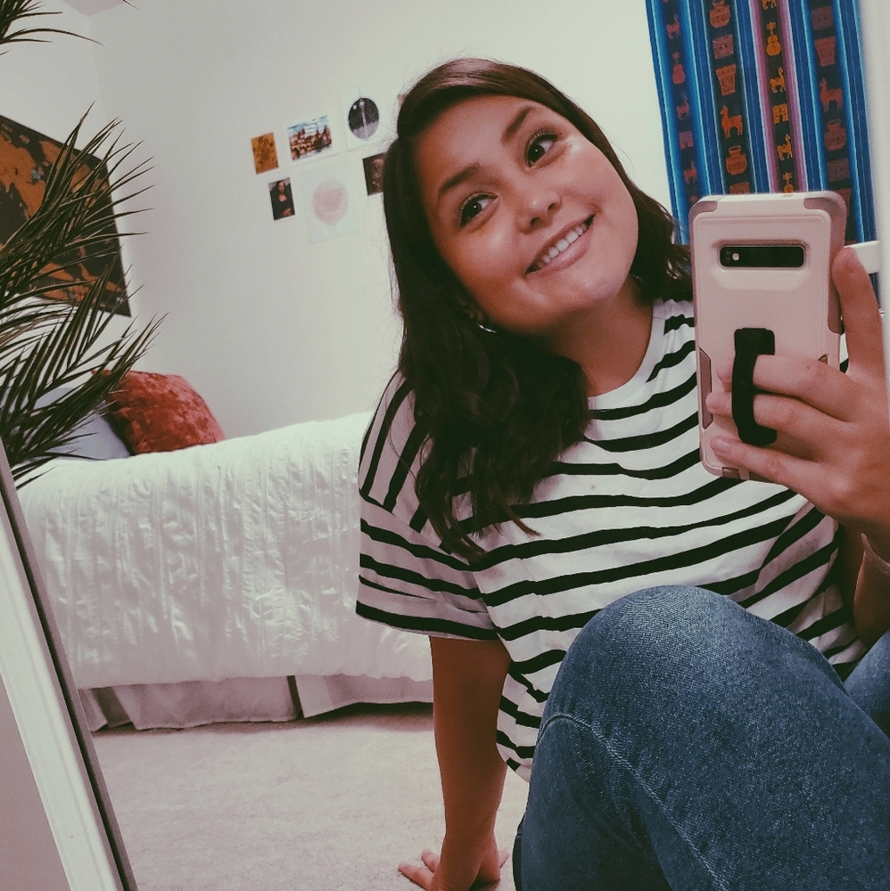 Meet your Posher, Daniela